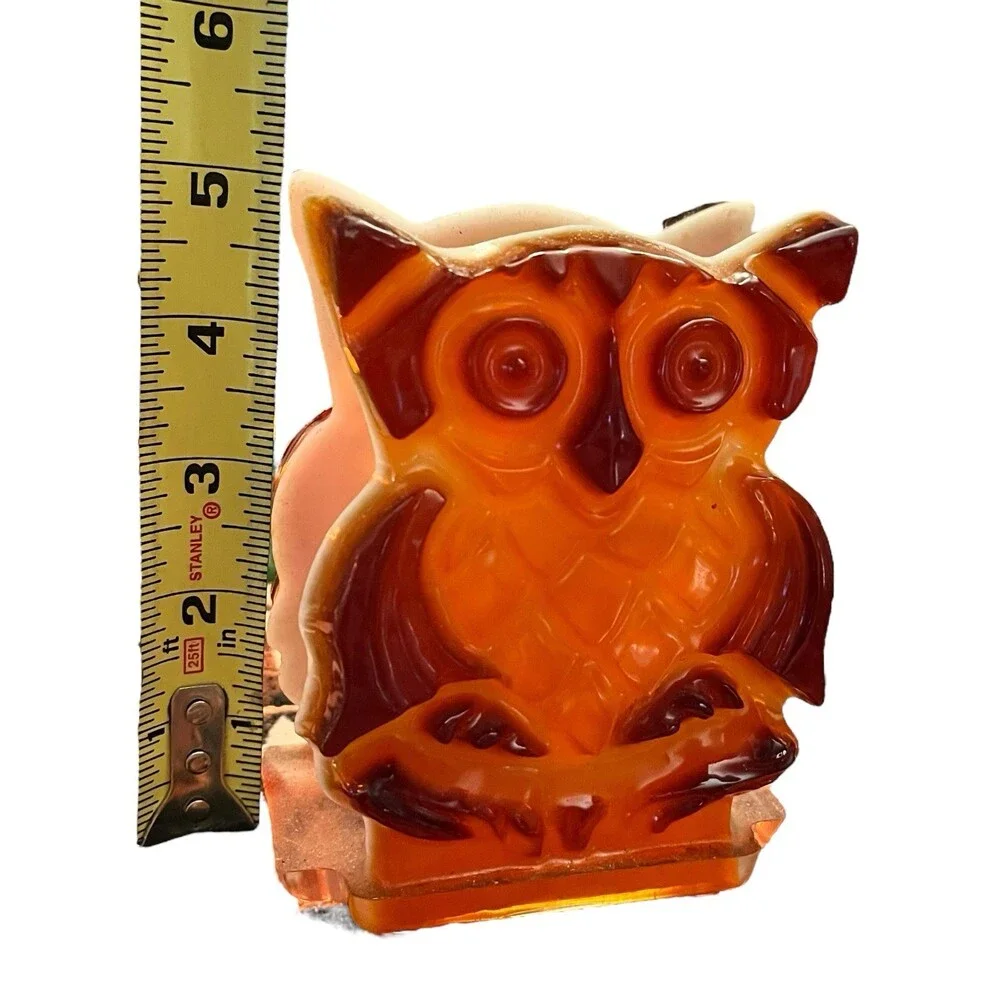 VTG Resin Lucite Hoot Owl Napkin Holder Amber Slag Acrylic MCM 5